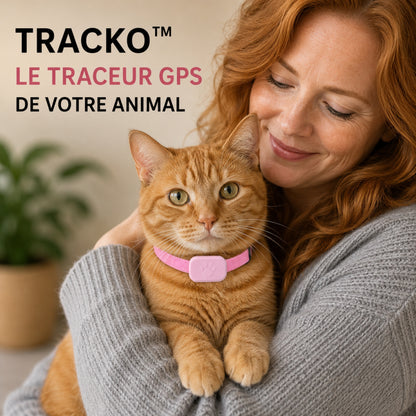TRACKO™ — Femme tenant chat roux avec collier traceur GPS