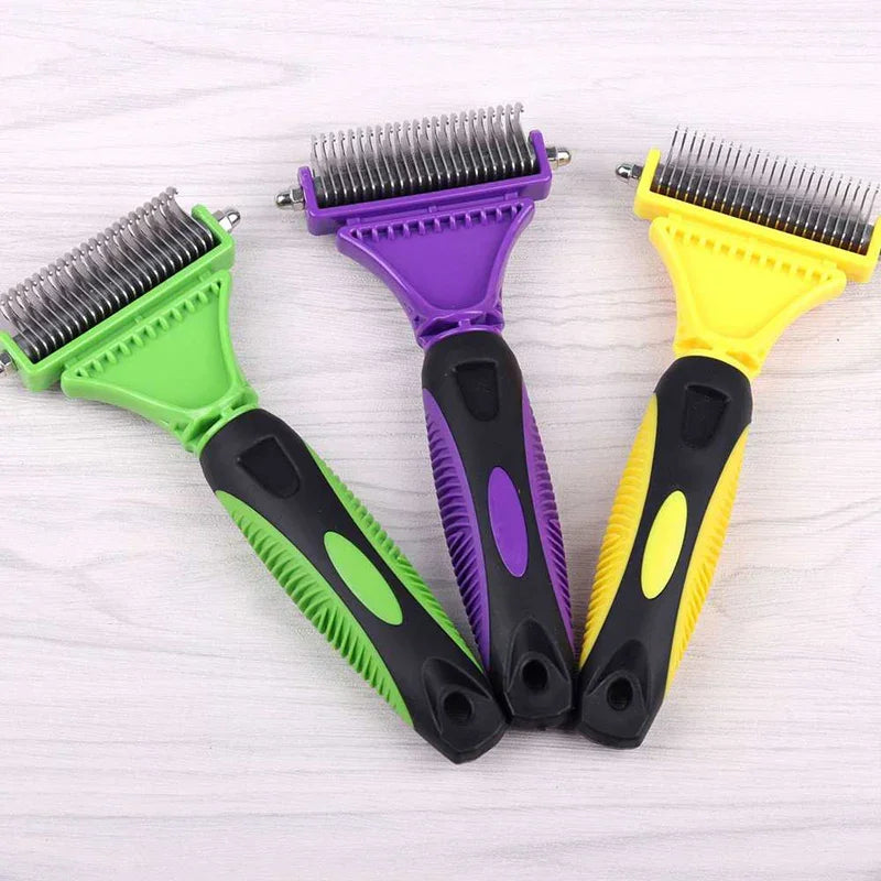 trois couleurs de brosses
